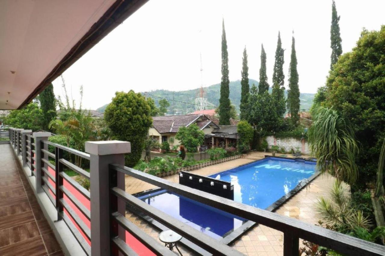 Narima Resort Hotel Lembang Exterior foto